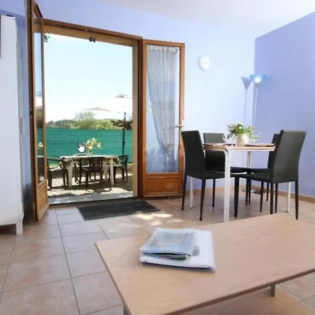 Les Bleuets Apartmán *