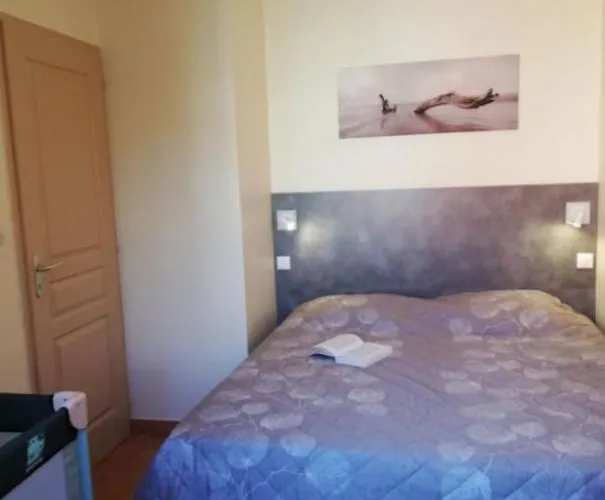 Les Bleuets Appartement Salavas
